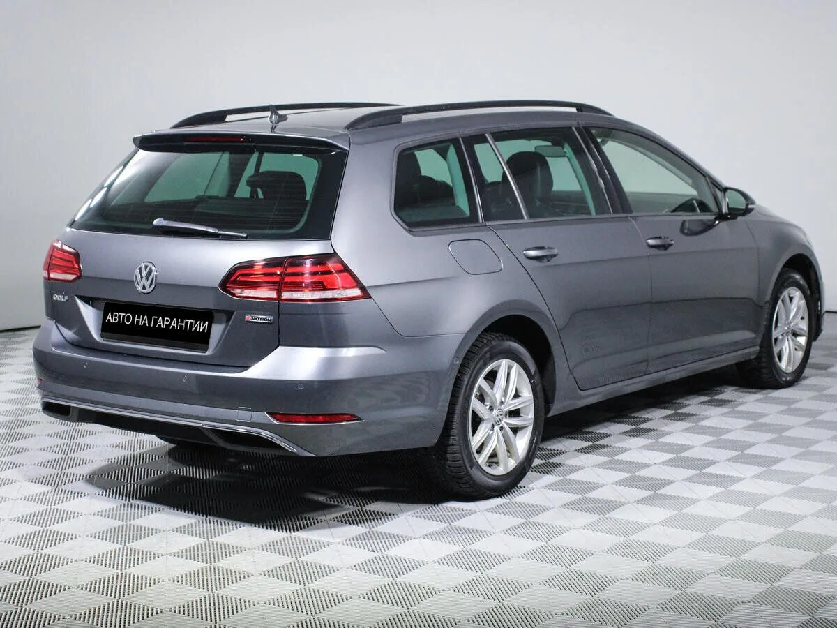 Volkswagen Golf VII Рестайлинг — фото 3