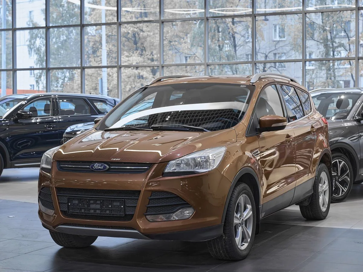 Ford Kuga II · Trend Plus — фото 3