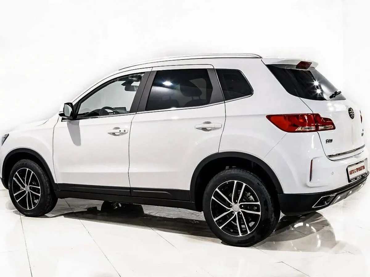 FAW Besturn X40 I · Luxury — фото 4
