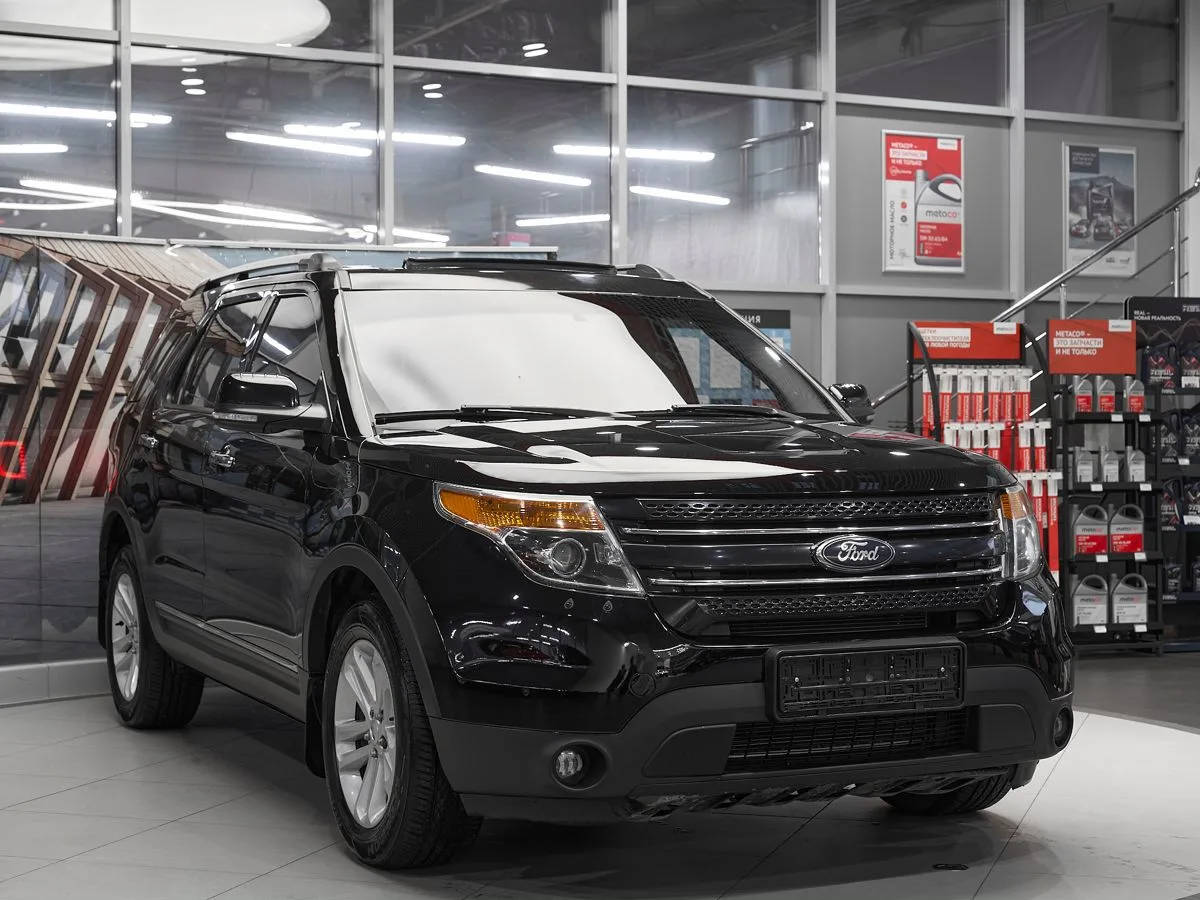 Ford Explorer V — фото 3