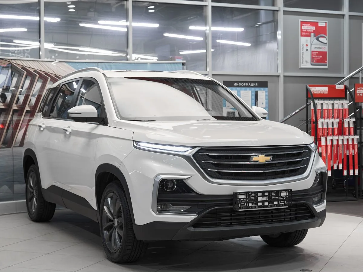 Chevrolet Captiva II · LT — фото 3