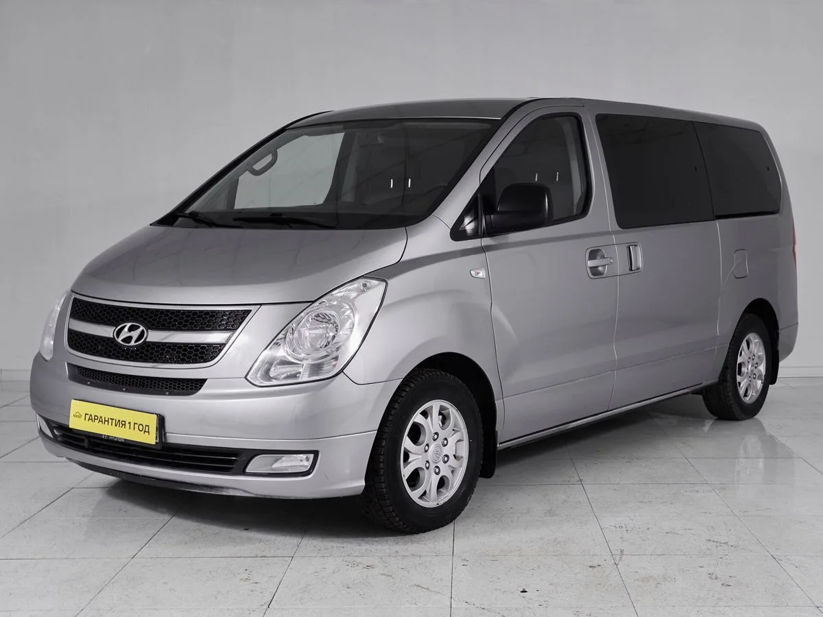 Hyundai Grand Starex I