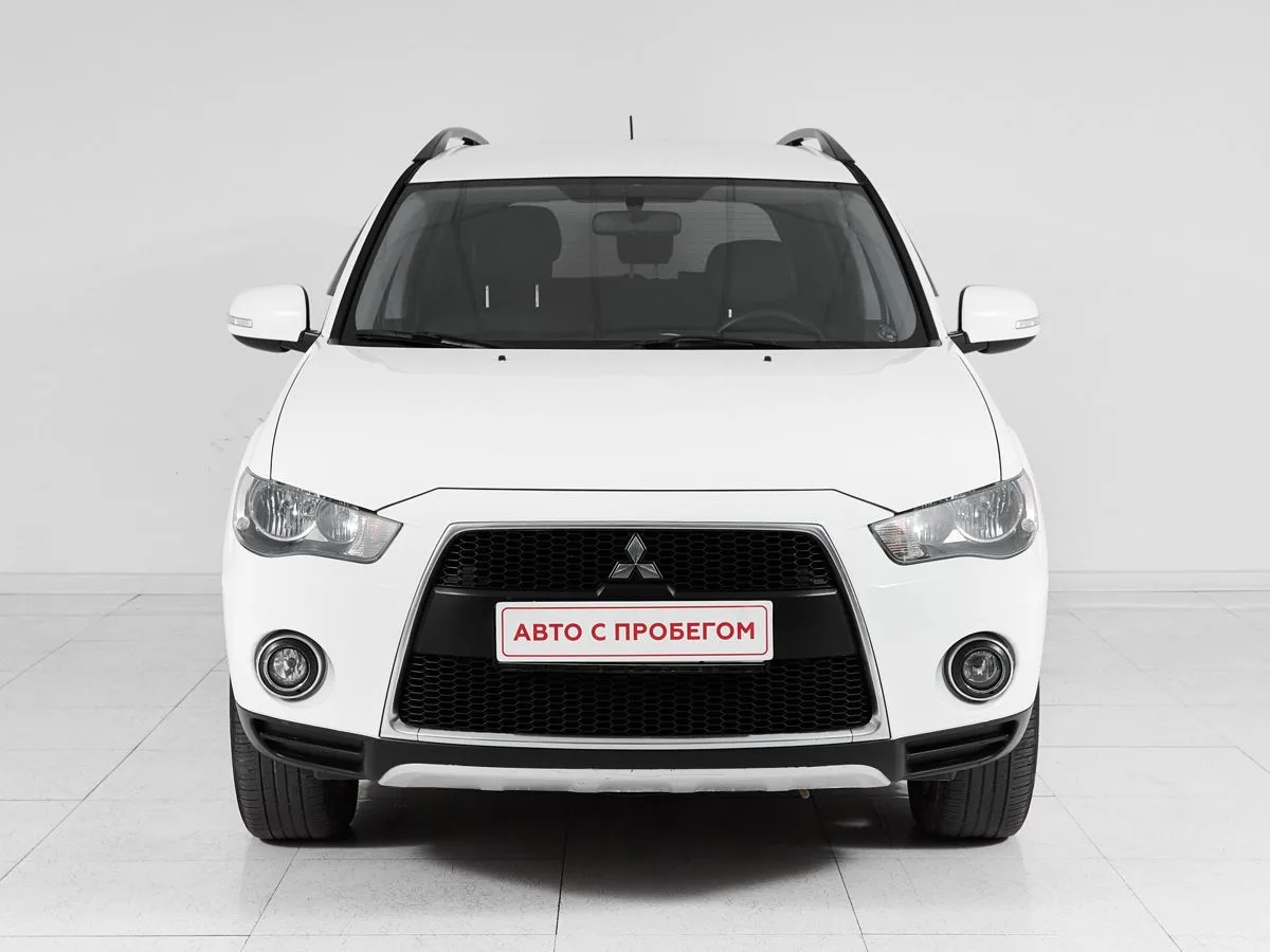 Mitsubishi Outlander II Рестайлинг · Ultimate — фото 2