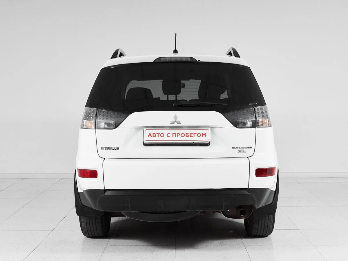 Mitsubishi Outlander II Рестайлинг · Ultimate — фото 5