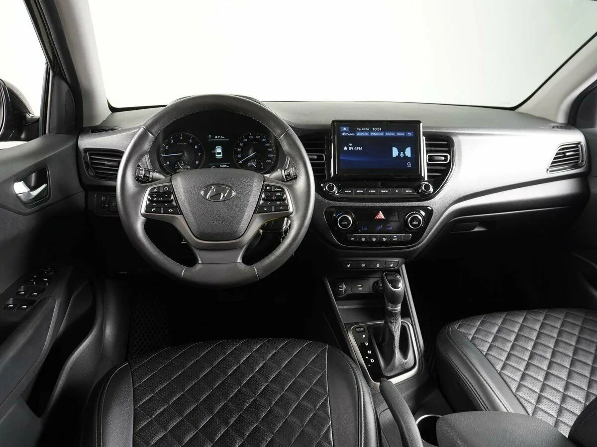 Hyundai Solaris II Рестайлинг · Elegance + Prestige + Safety — фото 5