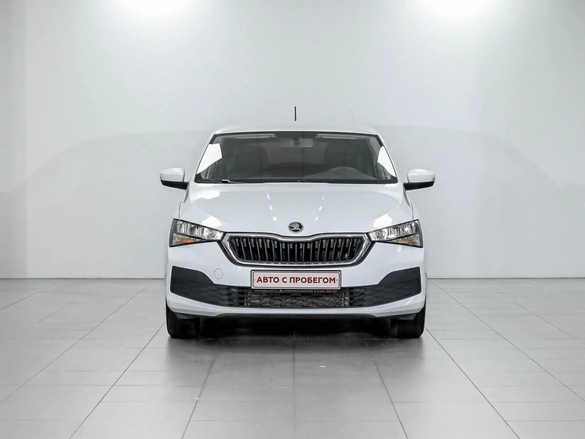 Skoda Rapid I Рестайлинг — фото 2