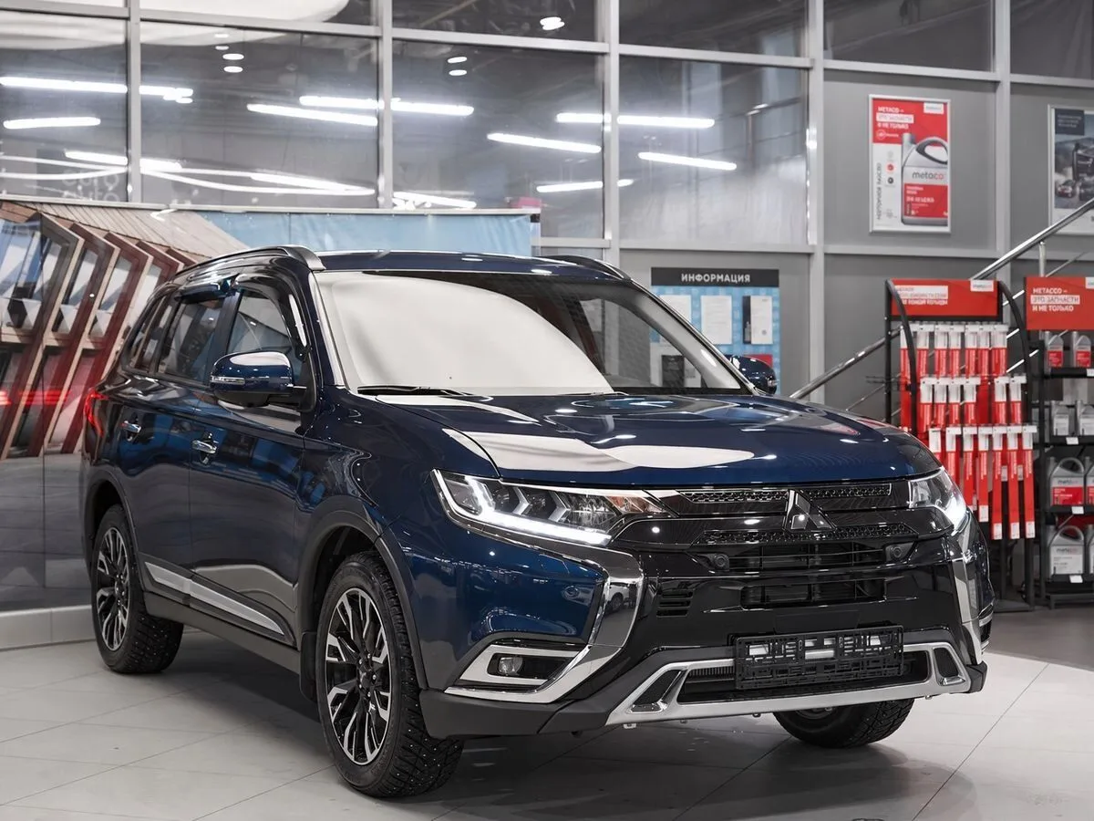 Mitsubishi Outlander III Рестайлинг 3 · Ultimate — фото 3