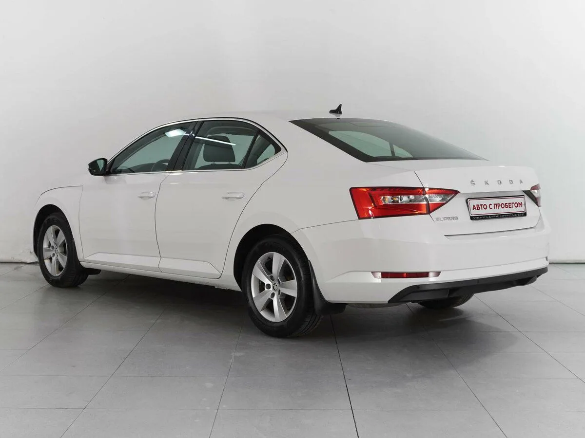 Skoda Superb III Рестайлинг — фото 3
