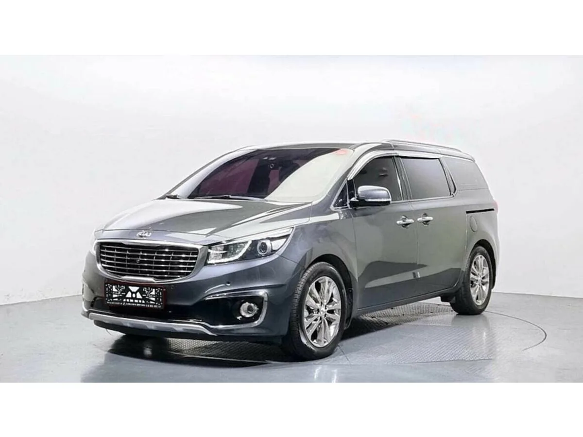 Kia Carnival III