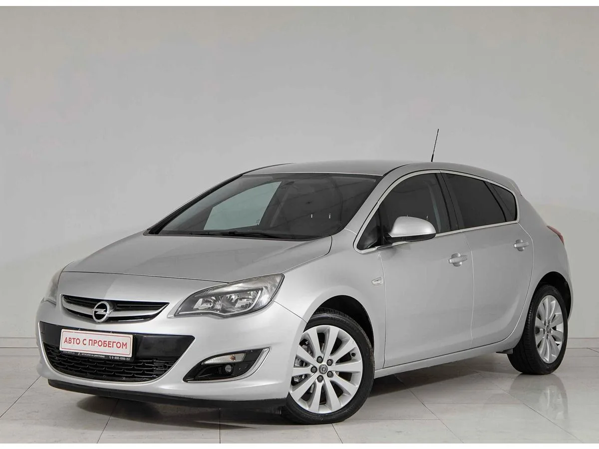 Opel Astra J Рестайлинг · Cosmo
