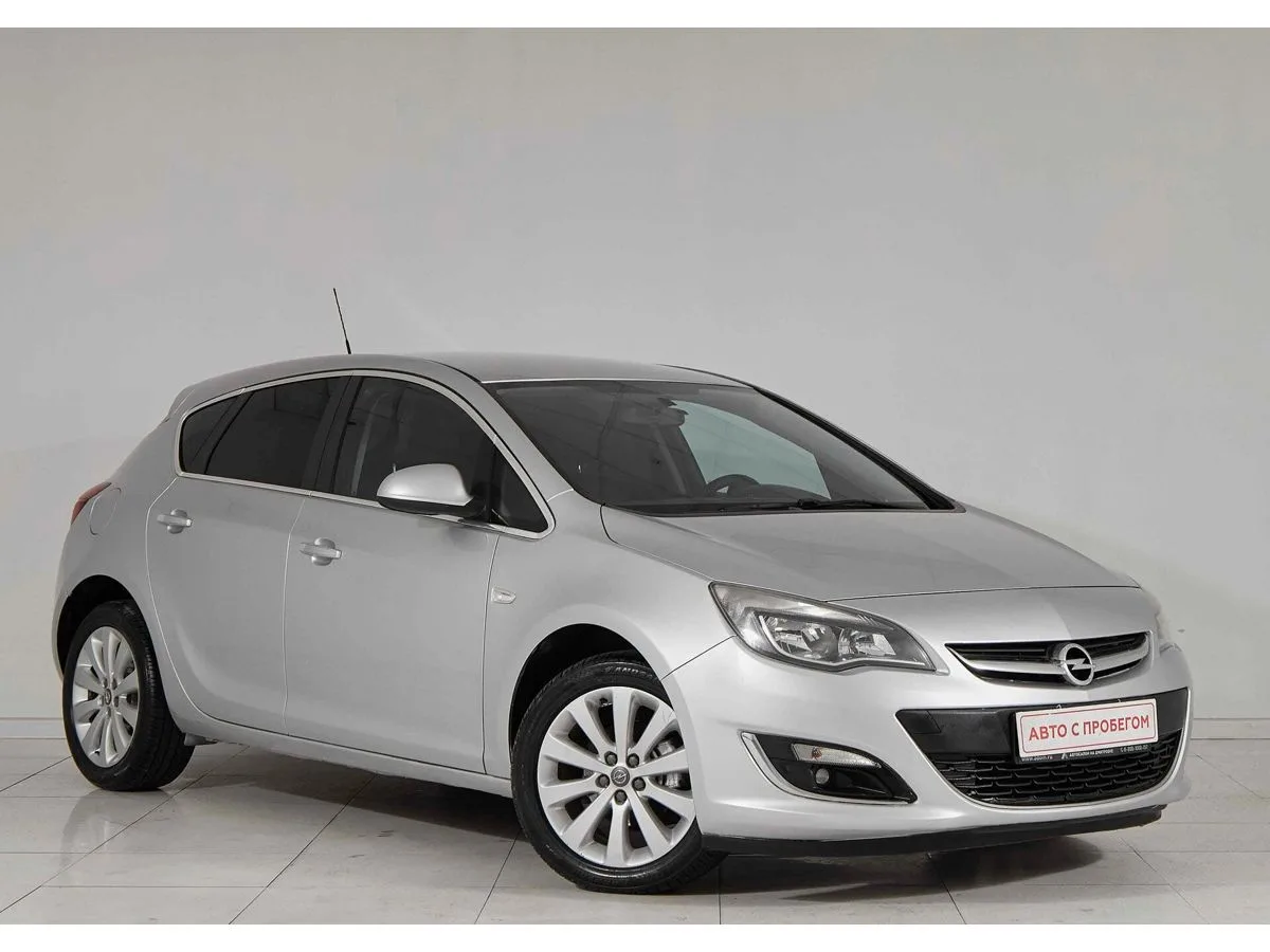 Opel Astra J Рестайлинг · Cosmo — фото 3