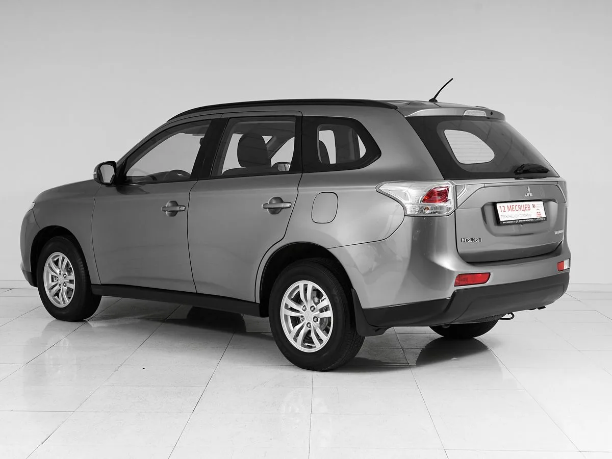 Mitsubishi Outlander III · Intense — фото 4