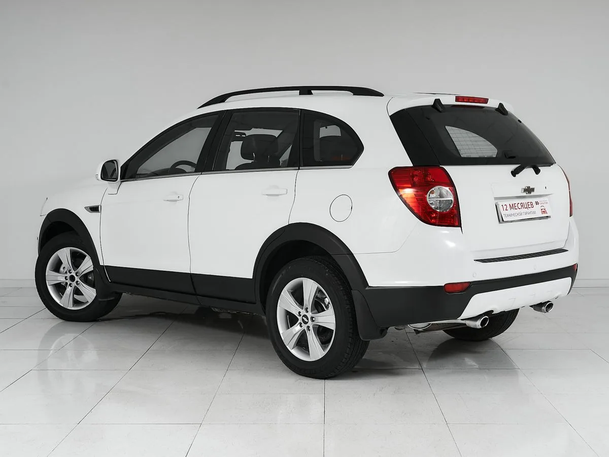 Chevrolet Captiva I Рестайлинг · LT 5 мест — фото 4