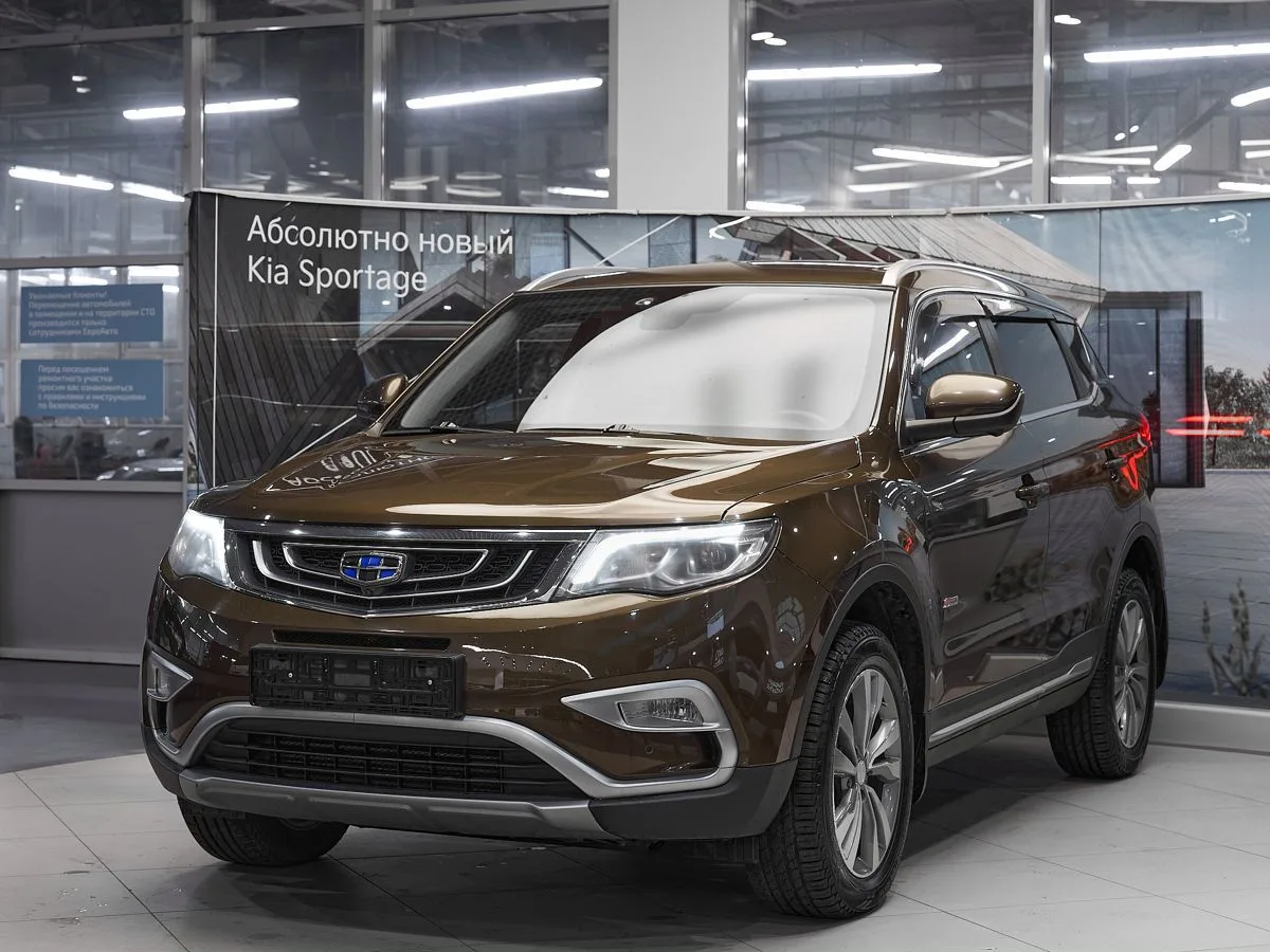 Geely Atlas I · Люкс + Yandex Auto