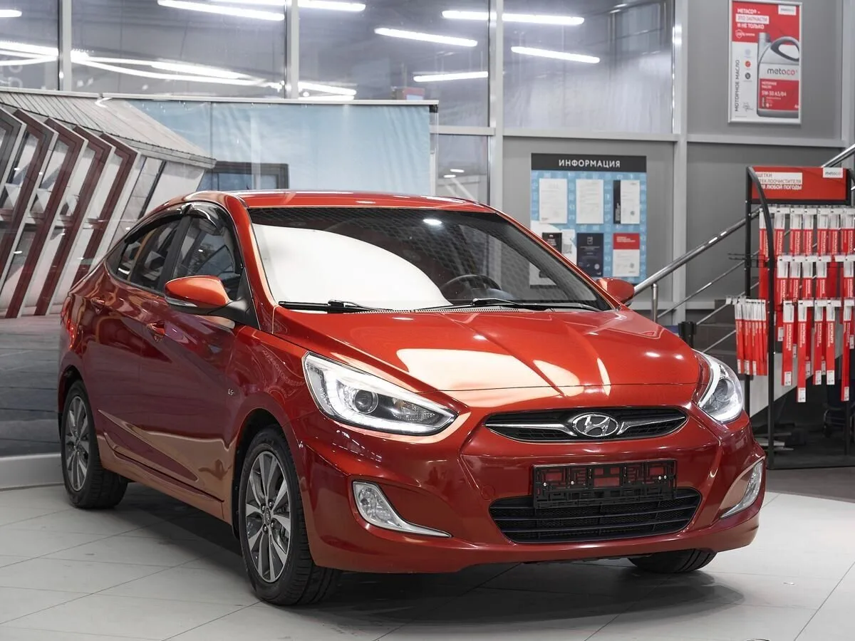 Hyundai Solaris I · Family — фото 3