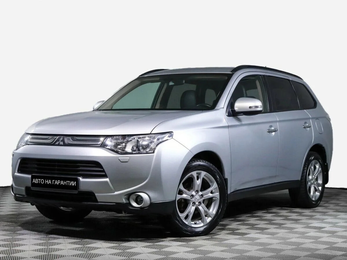 Mitsubishi Outlander III · Instyle