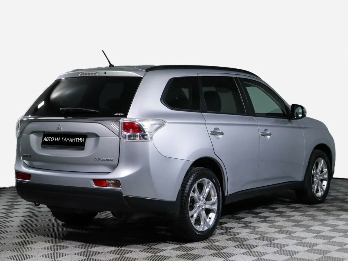 Mitsubishi Outlander III · Instyle — фото 5