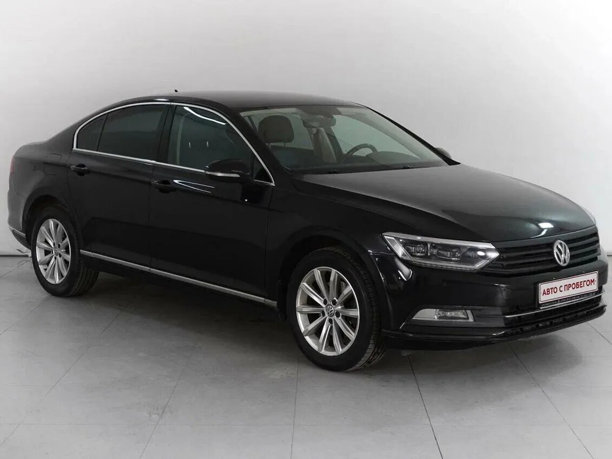 Volkswagen Passat B8 · Highline