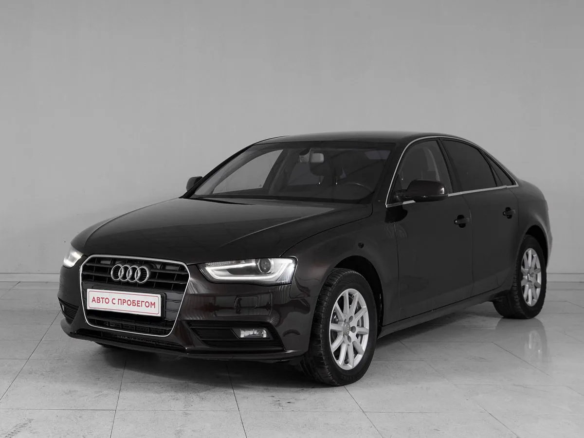 Audi A4 IV (B8) Рестайлинг · Comfort