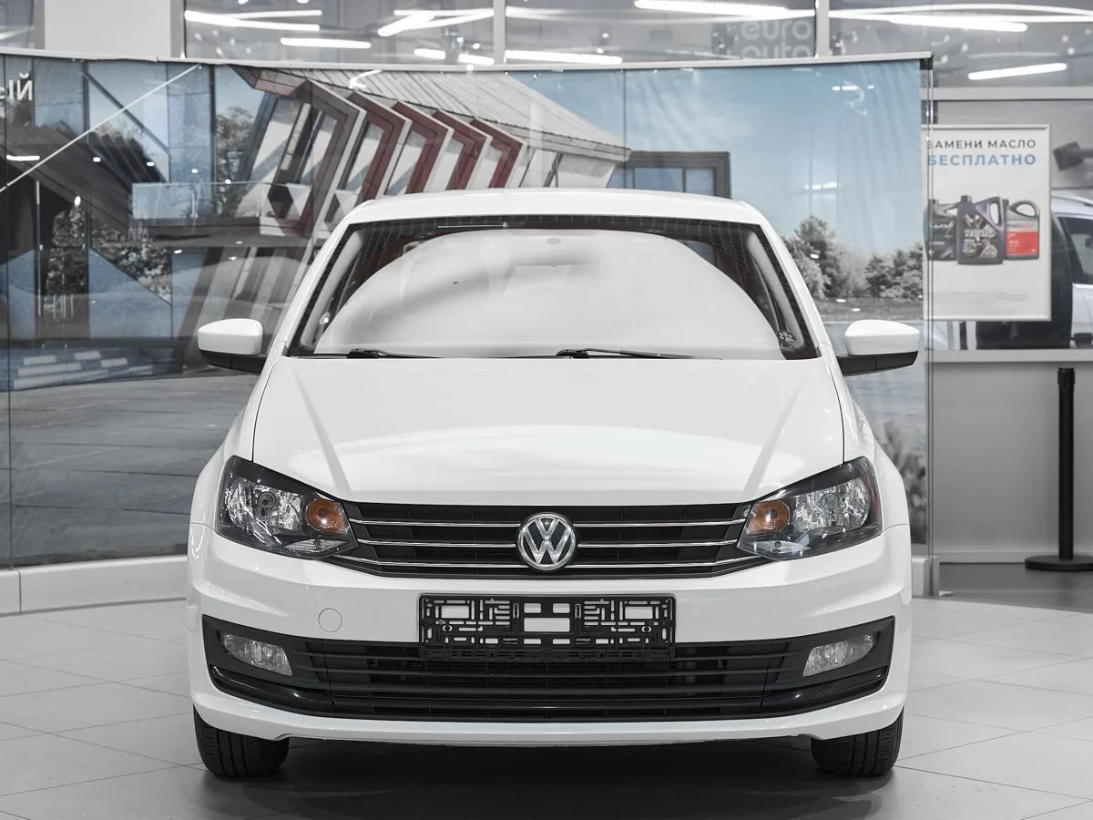 Volkswagen Polo V Рестайлинг · Trendline — фото 2