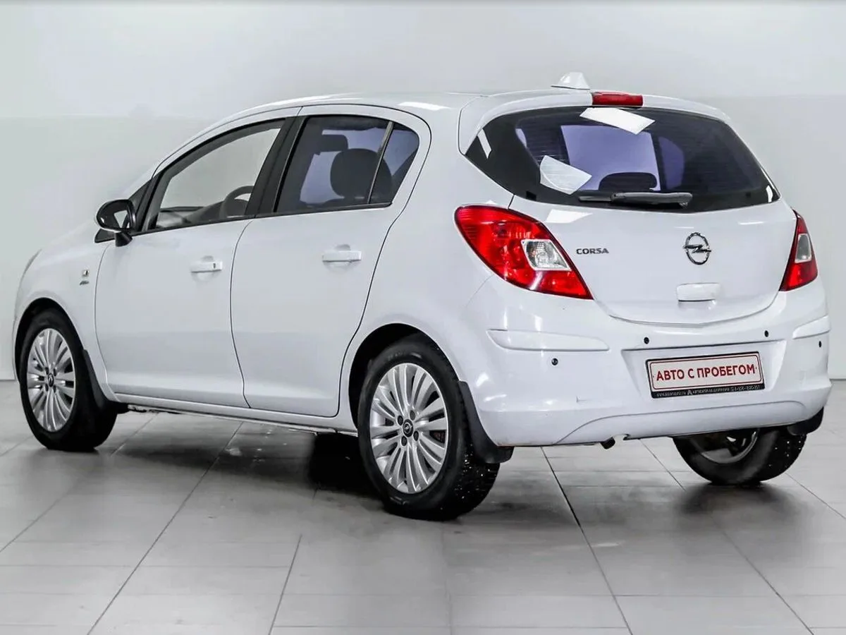 Opel Corsa D Рестайлинг II · Cosmo — фото 2