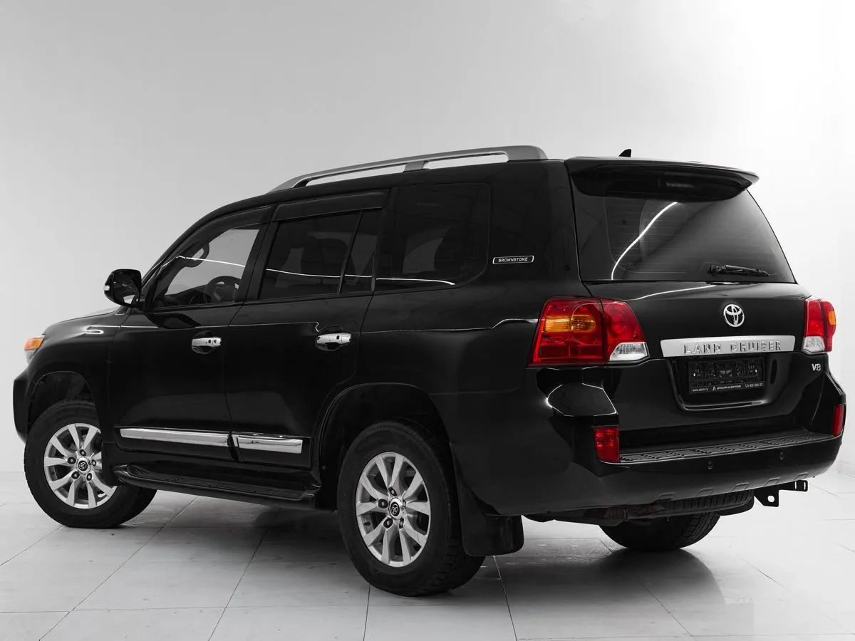 Toyota Land Cruiser 200 Series Рестайлинг 1 · Люкс 7 мест — фото 4
