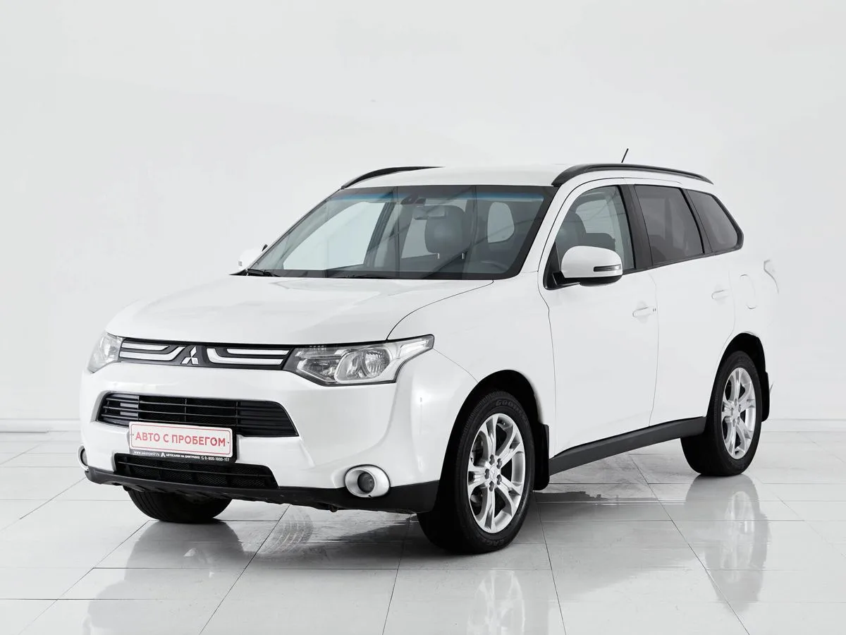 Mitsubishi Outlander III · Instyle