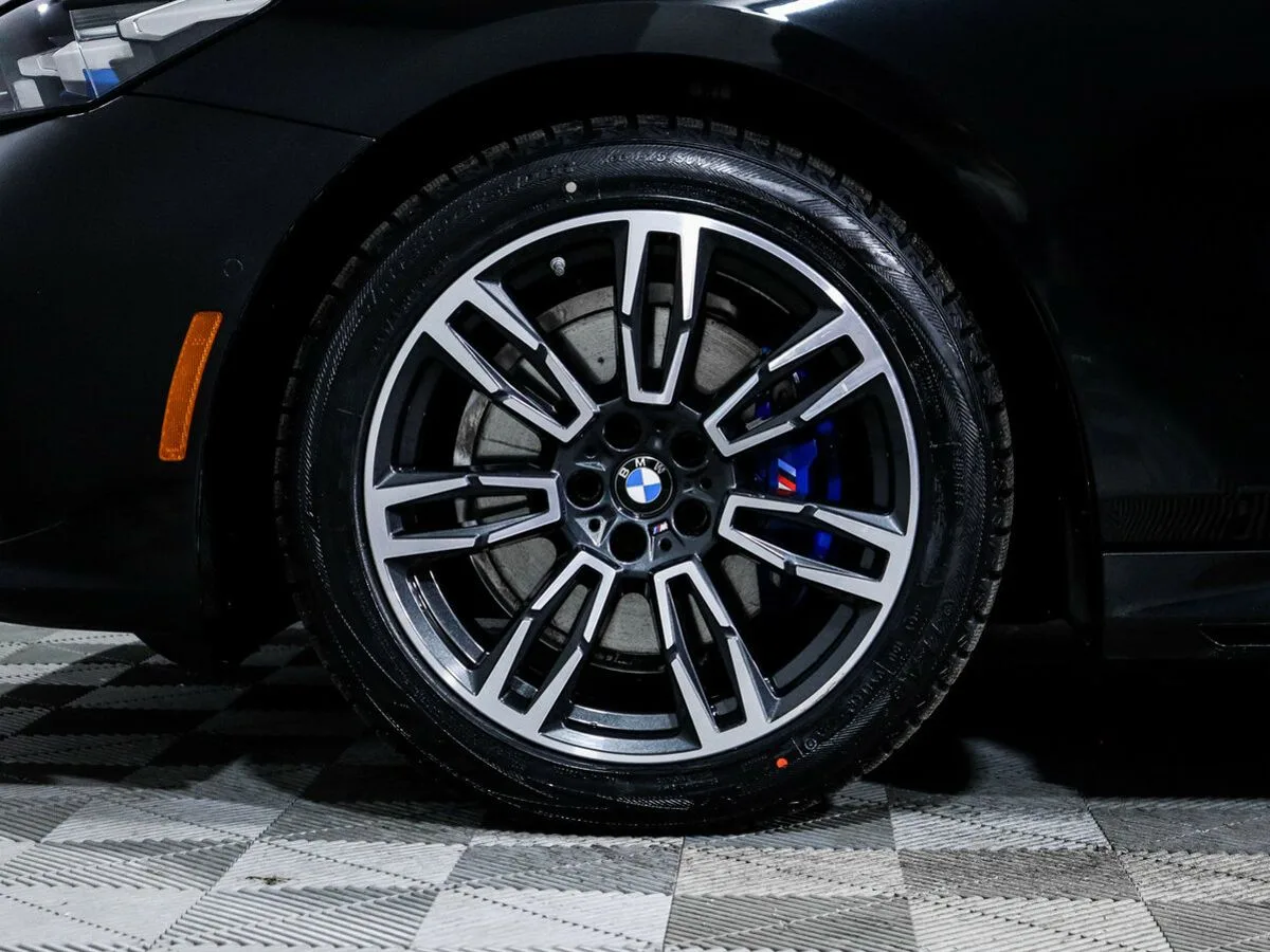 BMW 5 серии VIII (G60/G61/G68) — фото 5