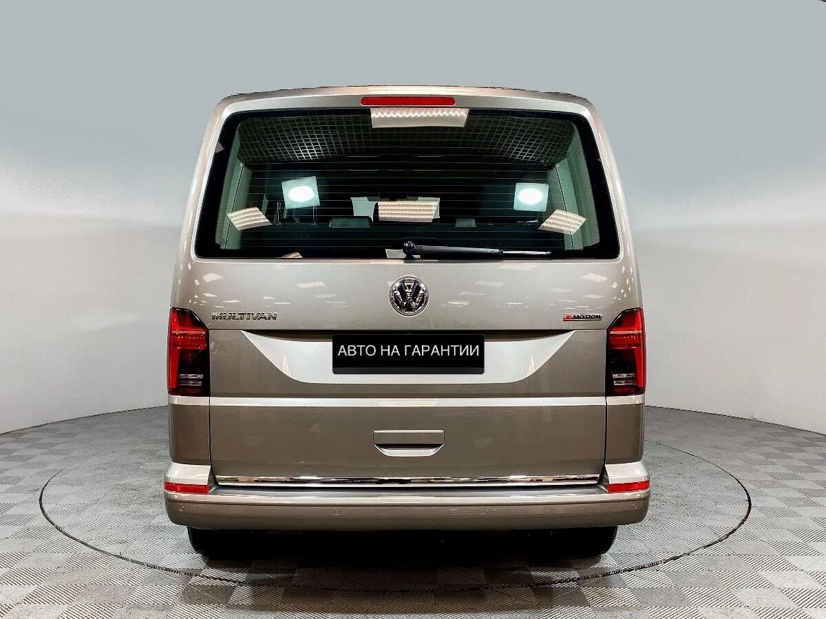 Volkswagen Multivan T6 Рестайлинг — фото 4