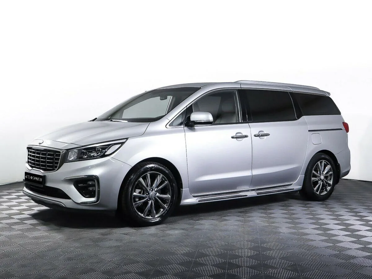 Kia Carnival III