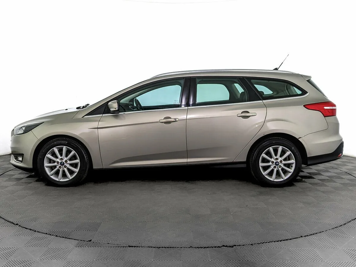 Ford Focus III Рестайлинг · Titanium — фото 3