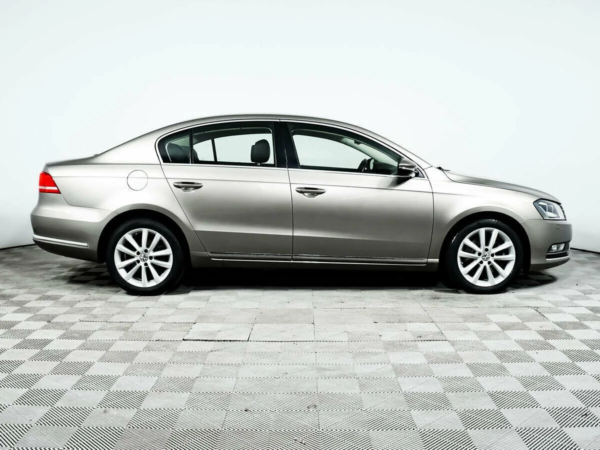 Volkswagen Passat B7 · Comfortline — фото 4