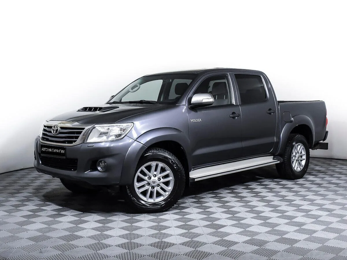 Toyota Hilux VII Рестайлинг · Престиж