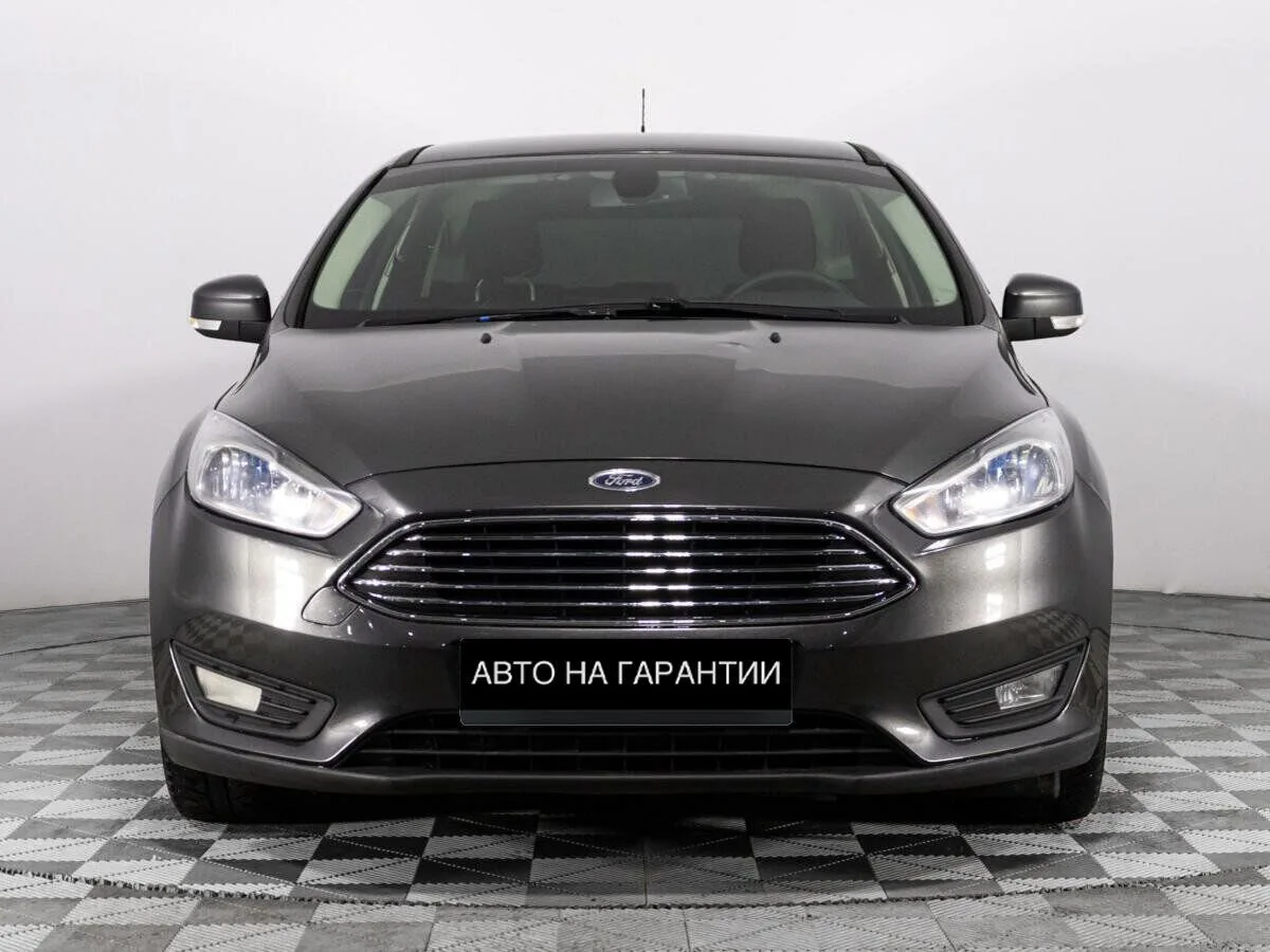 Ford Focus III Рестайлинг · White and Black — фото 2