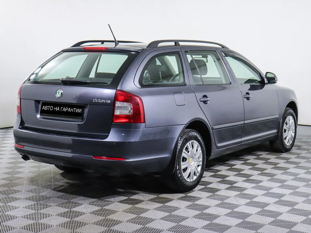 Skoda Octavia II (A5) Рестайлинг · Ambition — фото 3