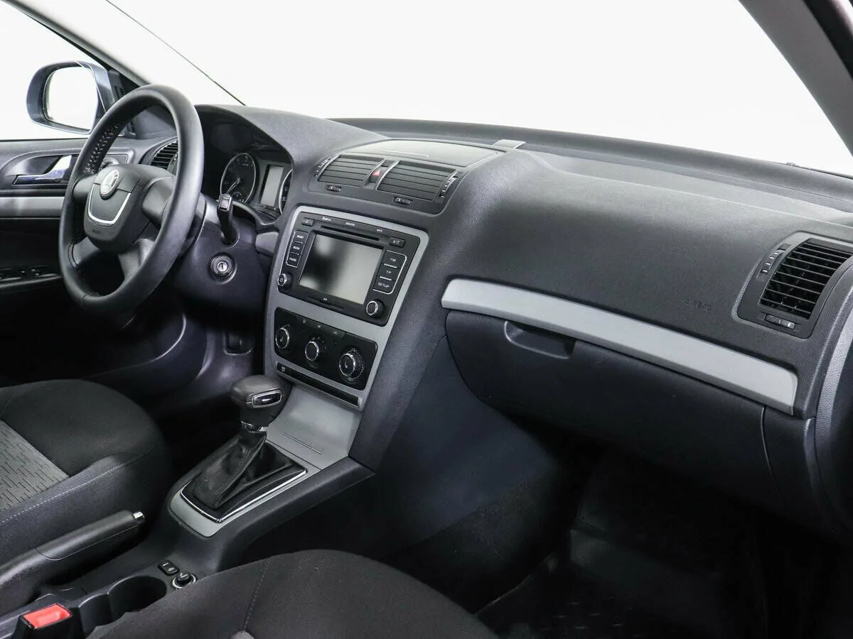 Skoda Octavia II (A5) Рестайлинг · Ambition — фото 5