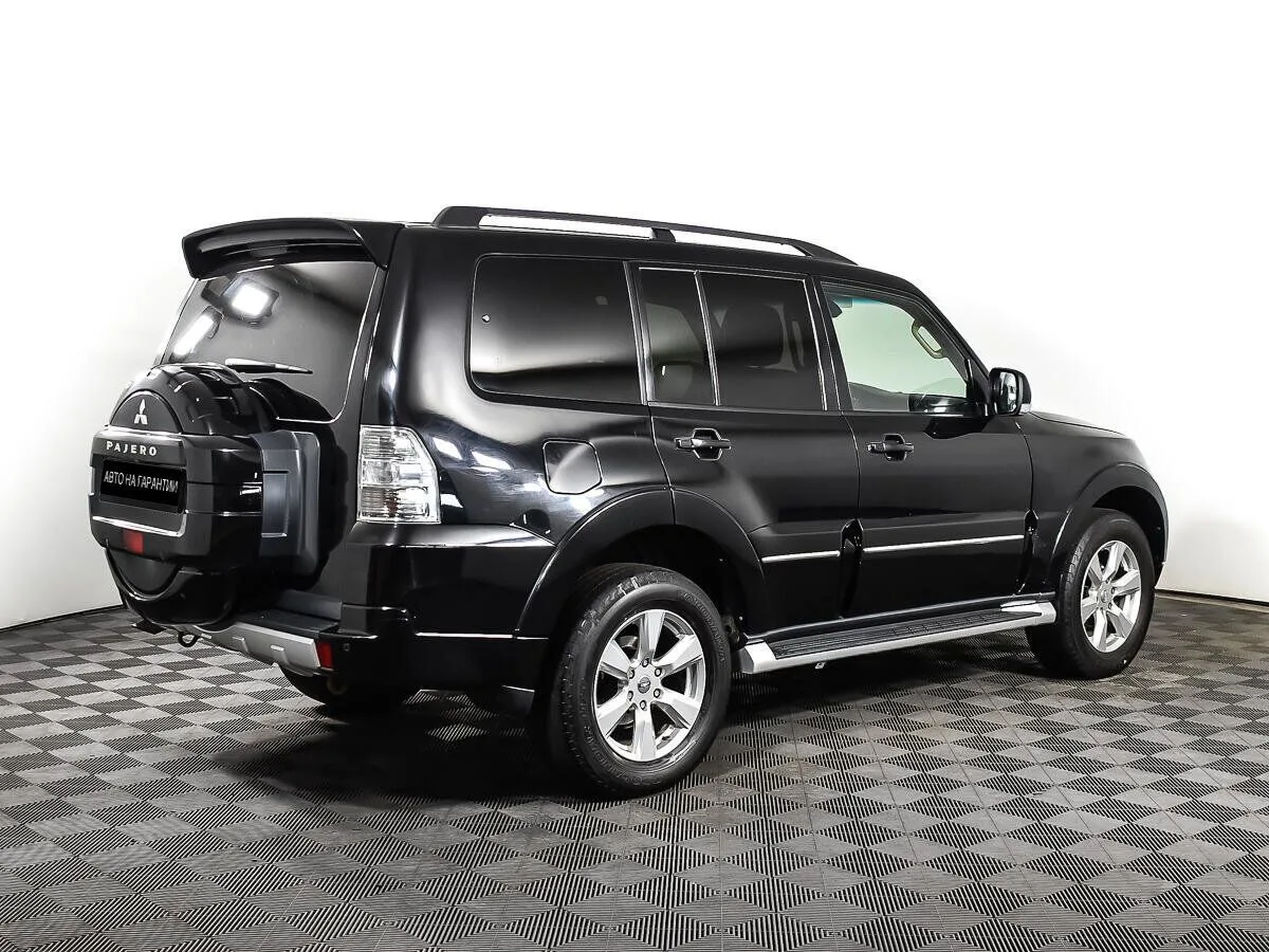 Mitsubishi Pajero IV Рестайлинг 1 · Intense — фото 5