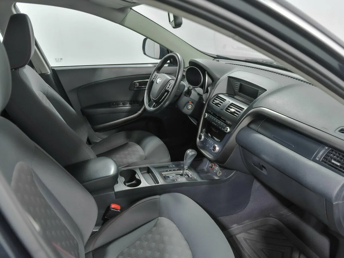 FAW Besturn X80 I · Comfort — фото 5