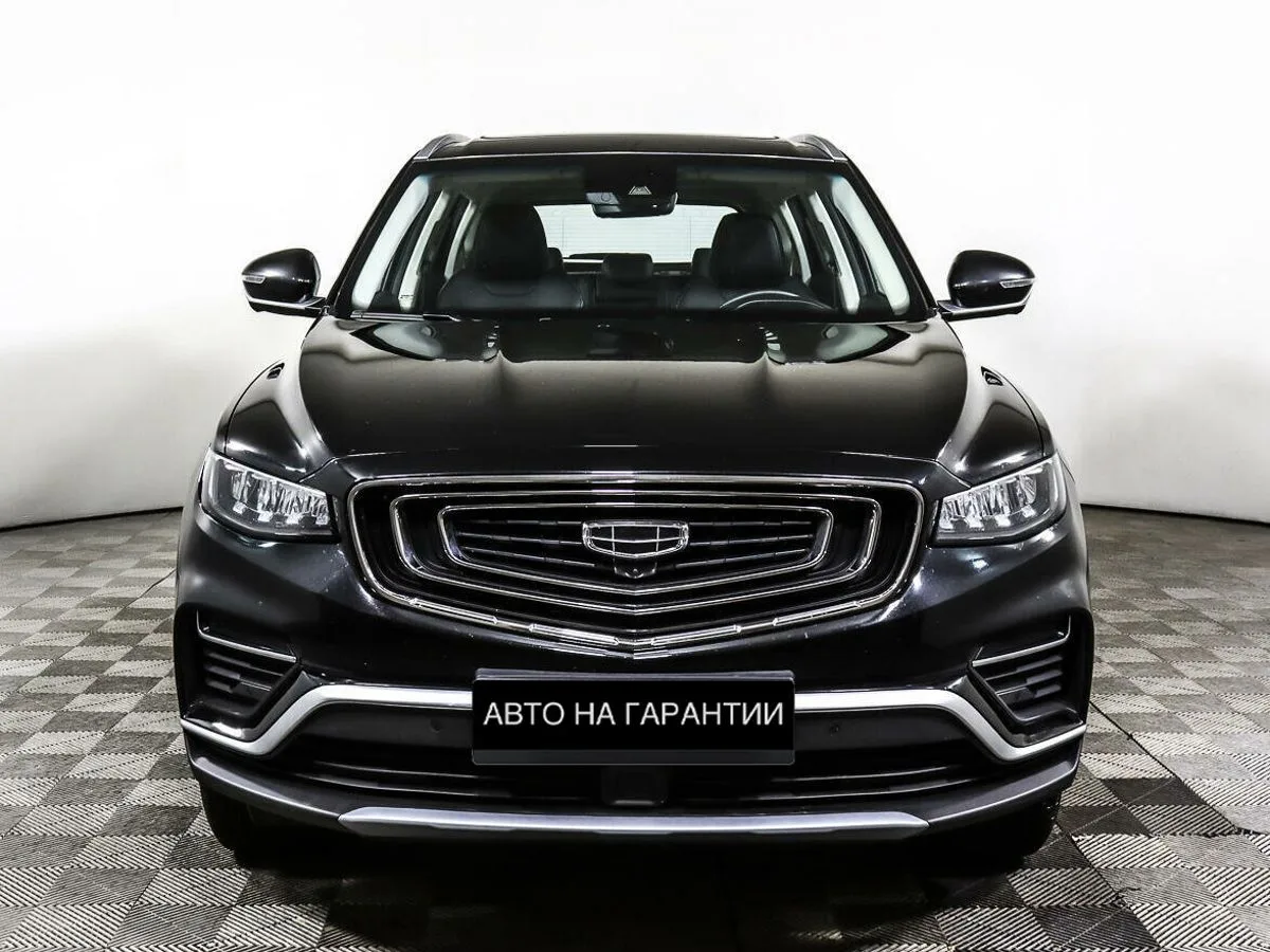 Geely Atlas Pro Flagship — фото 2