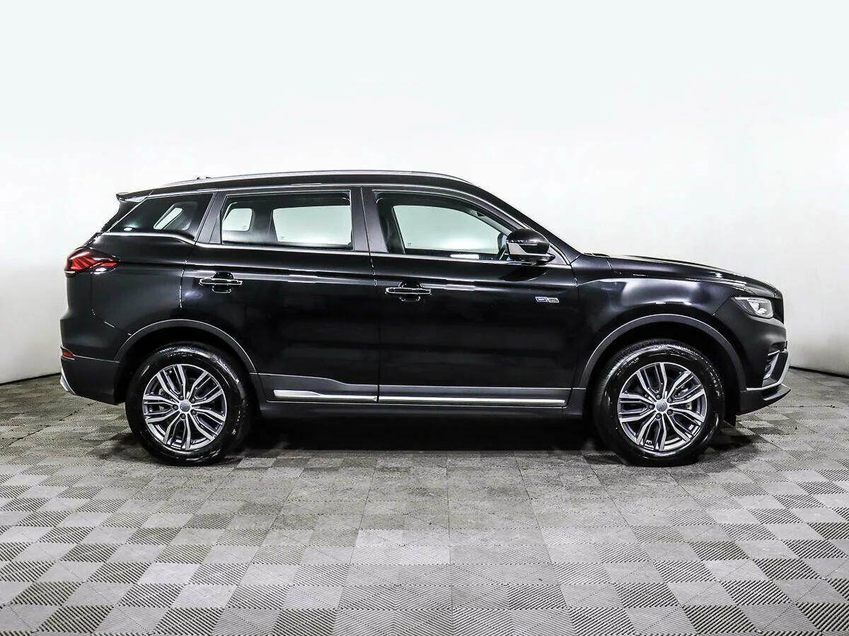 Geely Atlas Pro Flagship — фото 3