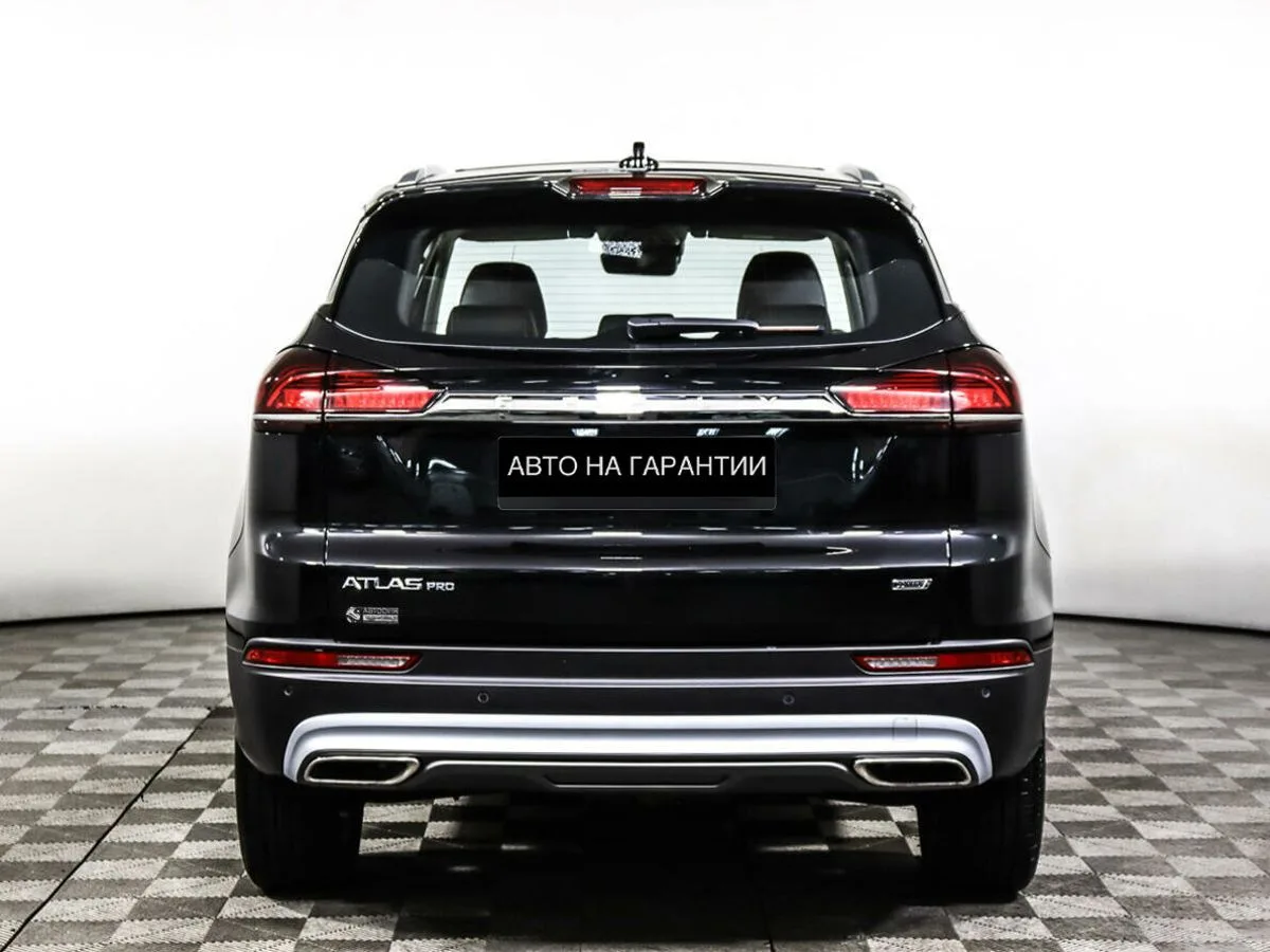 Geely Atlas Pro Flagship — фото 5