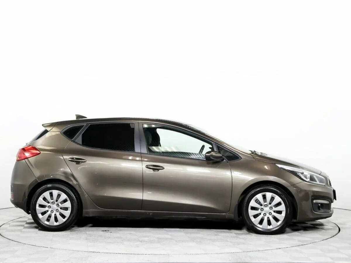 Kia Ceed II Рестайлинг · Comfort — фото 4