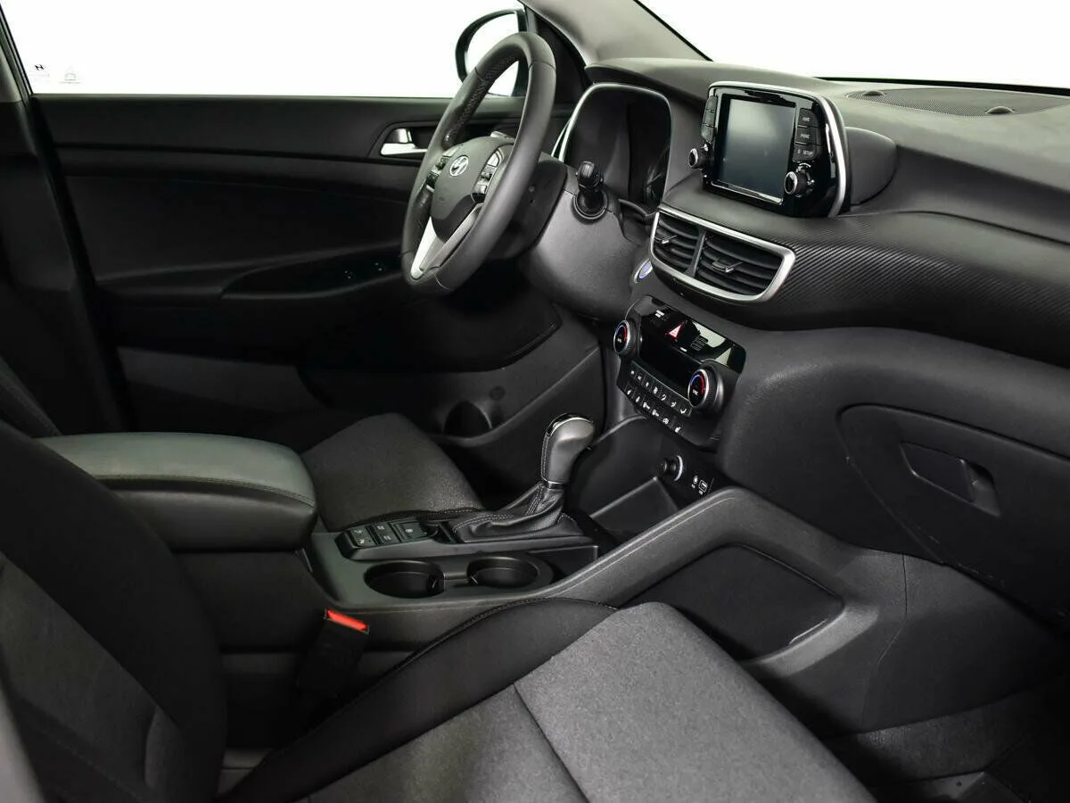 Hyundai Tucson III Рестайлинг · Black&Brown — фото 3
