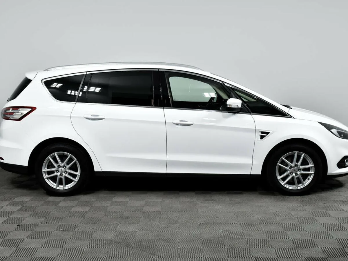 Ford S-MAX II — фото 4
