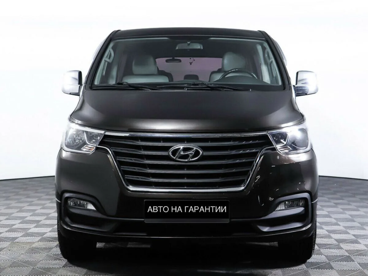 Hyundai Grand Starex I Рестайлинг — фото 2
