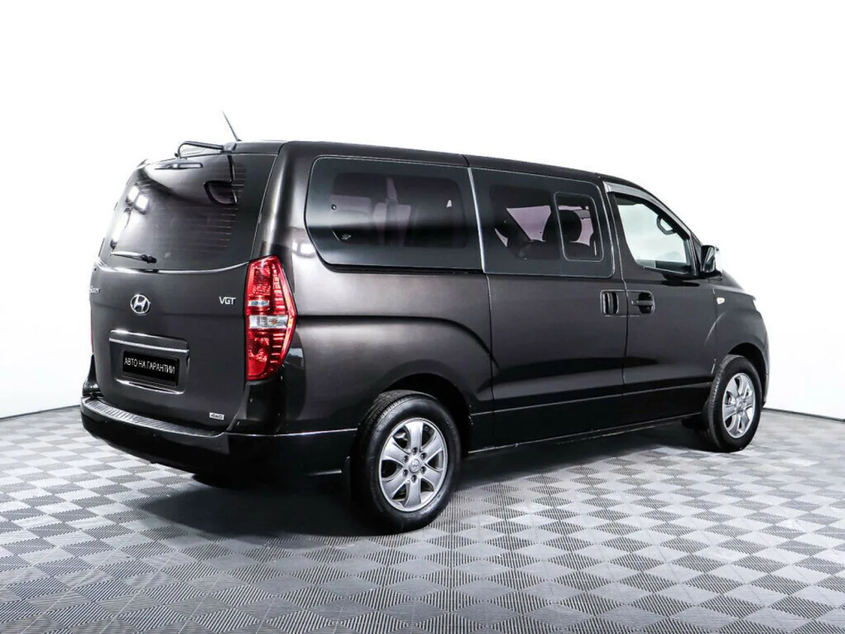 Hyundai Grand Starex I Рестайлинг — фото 5