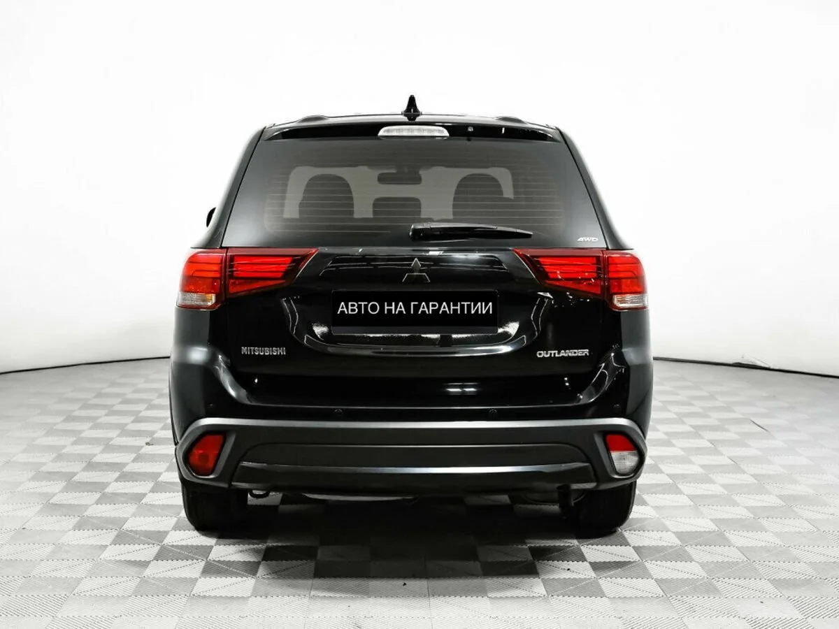 Mitsubishi Outlander III Рестайлинг 2 · Invite — фото 4