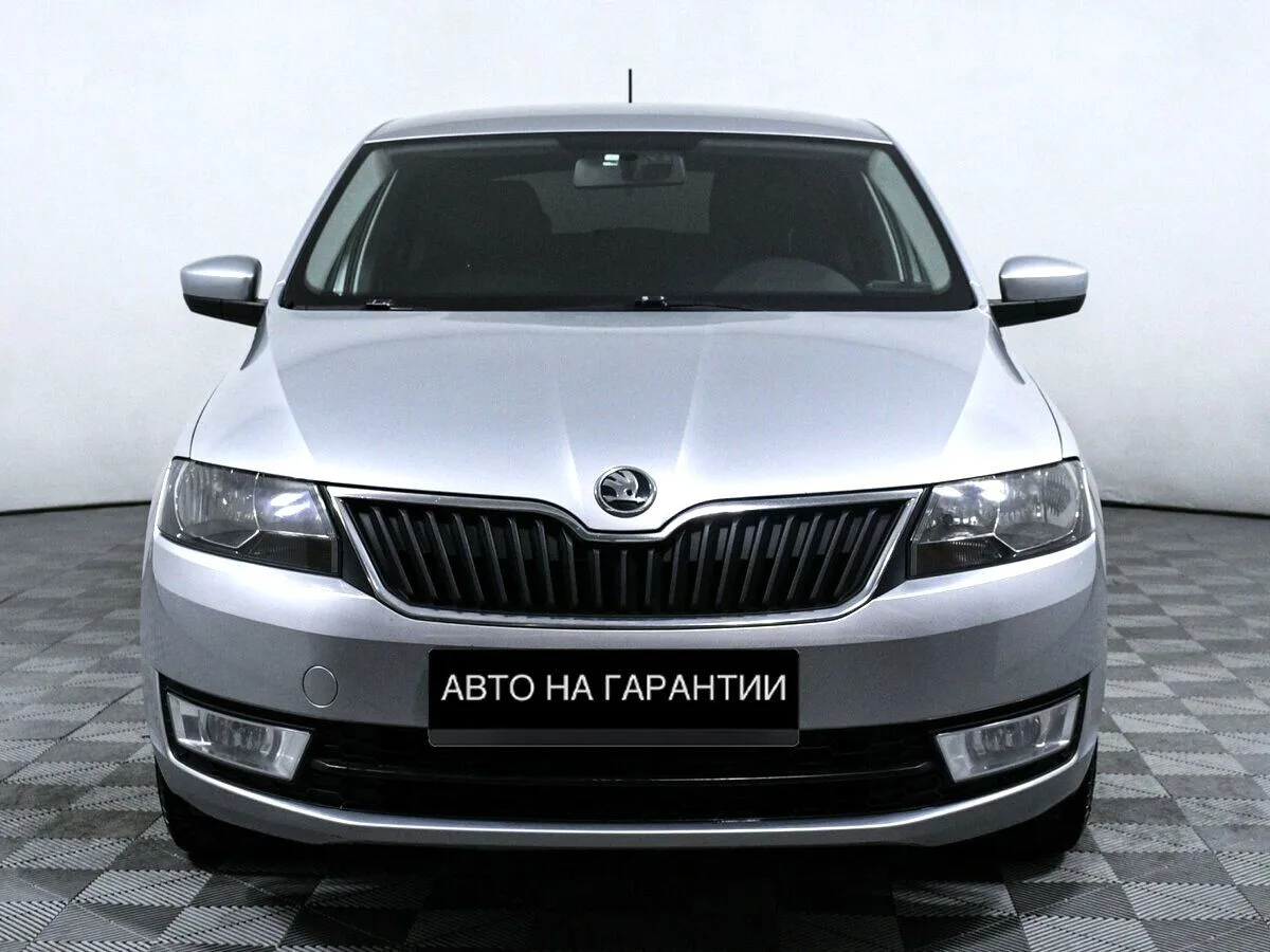 Skoda Rapid I — фото 2