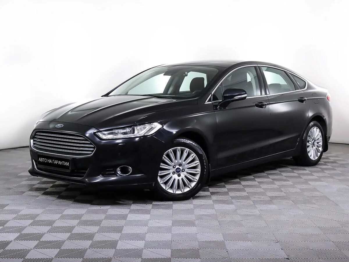 Ford Mondeo V · Ambiente