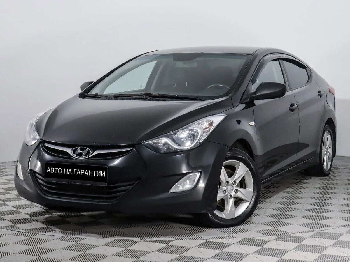 Hyundai Elantra V (MD) · Optima